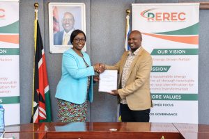 REREC CEO, Dr Rose Mkalama presided over the signing and handover of contracts for Lots 1–9 under the People Settlement Area (PSA) Electrification Project in Mathare.